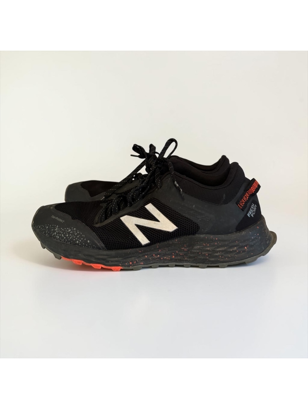 New Balance Fresh Foam Arishi Trail Men’s 10.5 Black Red MTARISD1 Running Shoes